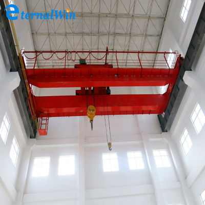 เครื่องจักรเครนเหนือศีรษะไฟฟ้าพร้อมความสูงในการยกและสีที่ปรับแต่งได้