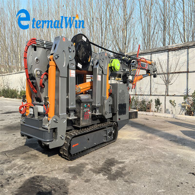 ความจุในการยก 8 ตัน เครนขี่แมงมุมที่มีรัศมีการทํางานสูงสุด 8.6m และความยาว Jib 9.6 เมตร